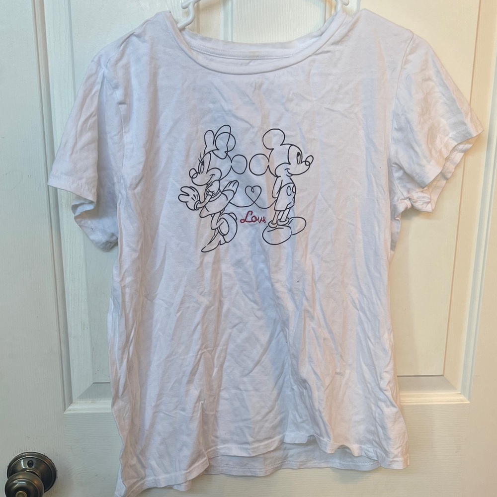 White Mickey & Minnie Love Graphic Tee